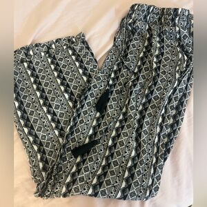 Knox Rose Black and White Wide Leg Pants